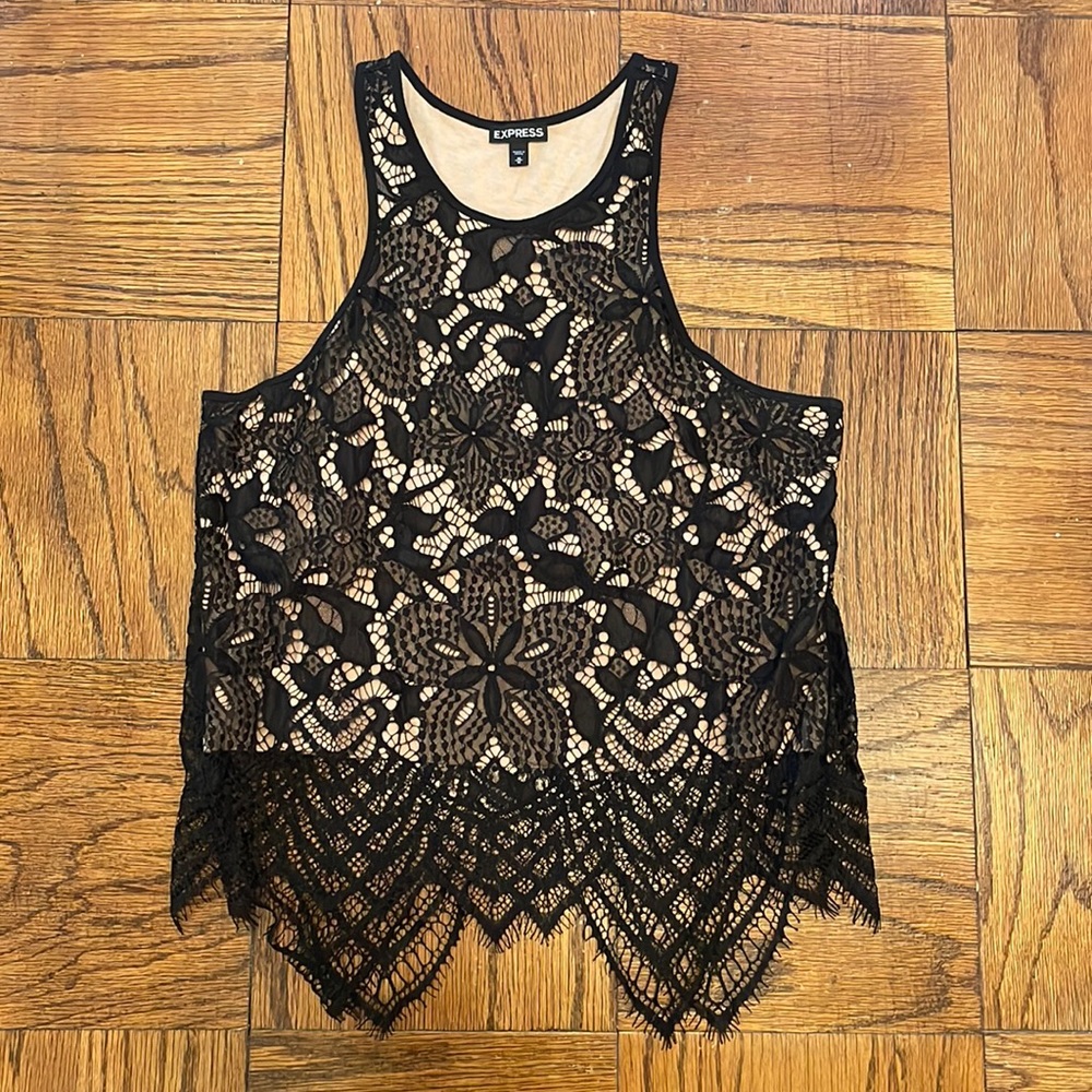 Express Lace Tank NWOT
